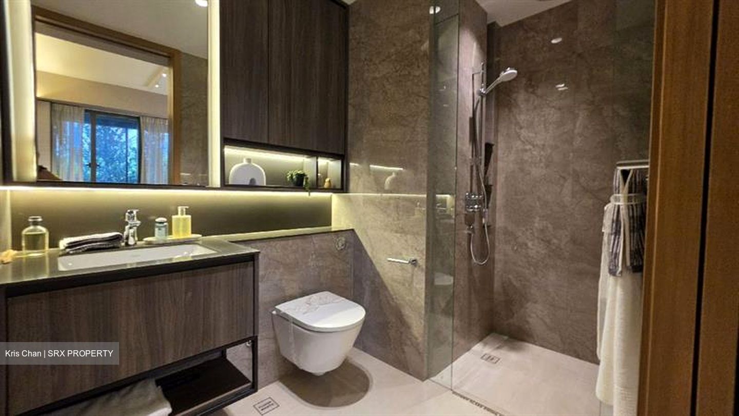 Kassia (D17), Condominium #631083991
